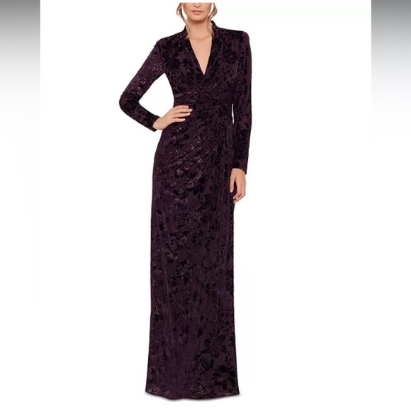 Betsy & Adam V-Neck Long Sleeve Velvet Gown - Picture 1 of 11